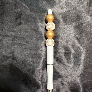 Elegant Gold and White Decorative Pen
